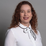 Profª Jenifer Pires